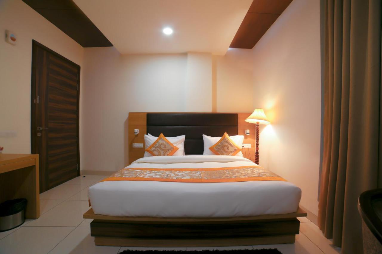 Hotel Grand Regency By Jmd Group Near Delhi Igi Airport New Delhi Eksteriør bilde